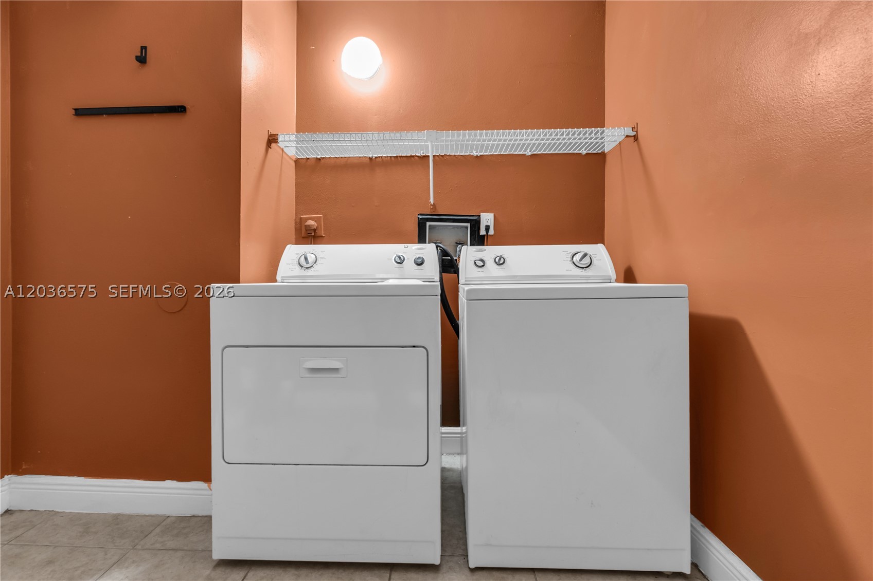 SUN VISTA GARDENS CONDO - Residential Lease