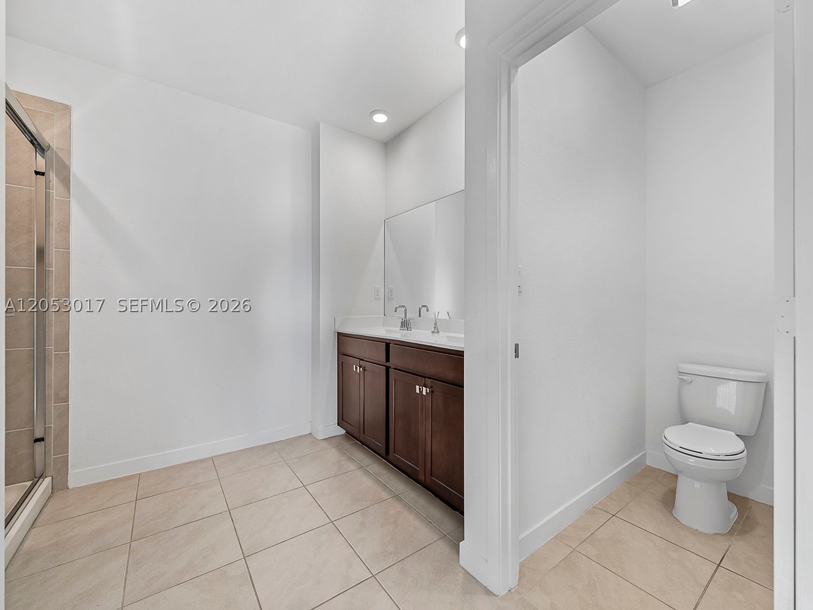 ROYAL HOMES WEST - Residential
