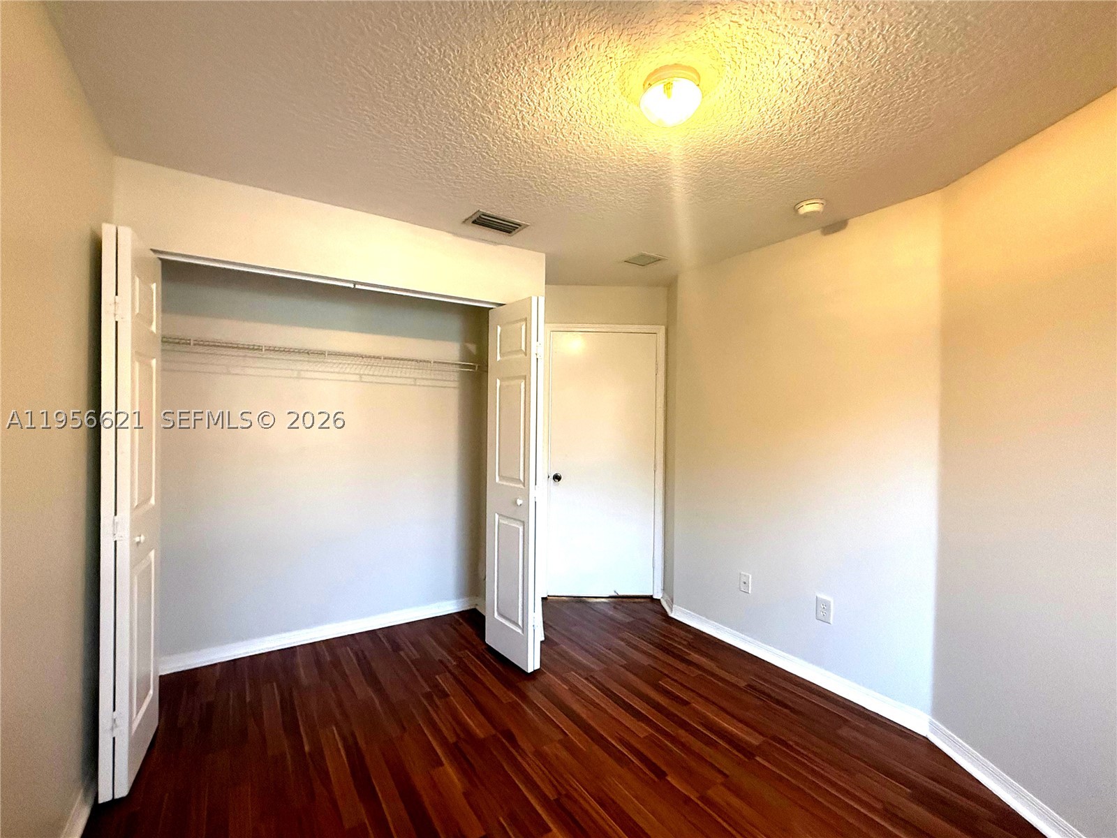 VILLAS AT HARBOR ISLES CO - Residential