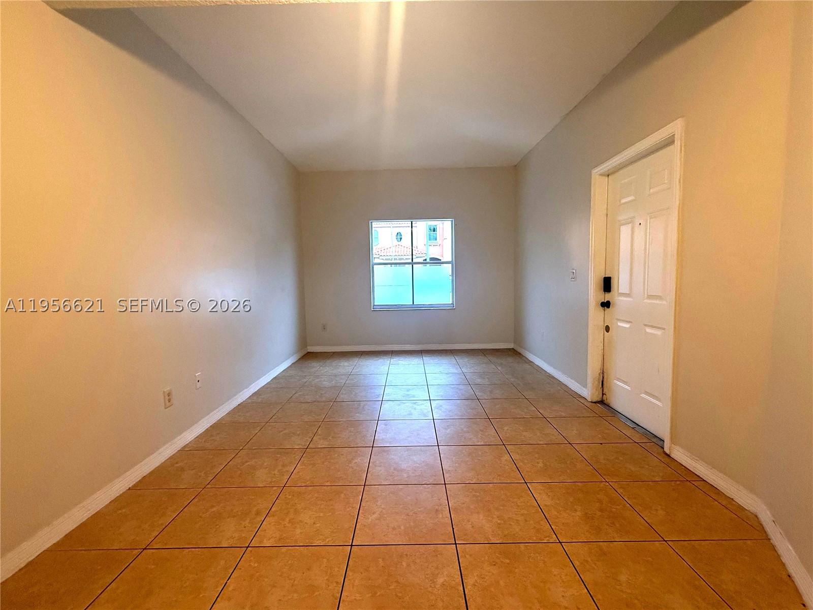 VILLAS AT HARBOR ISLES CO - Residential