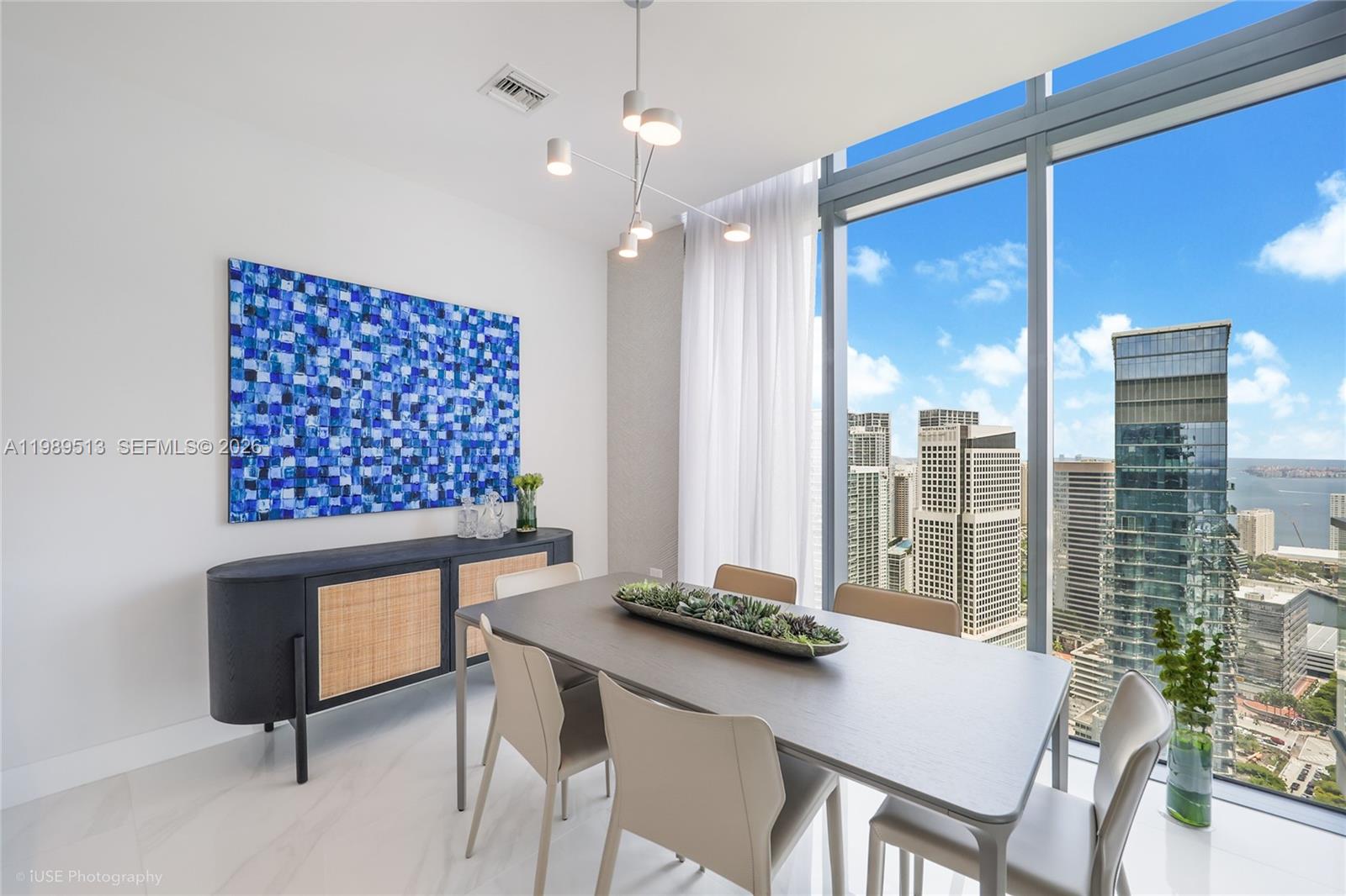 RISE CONDO - Residential