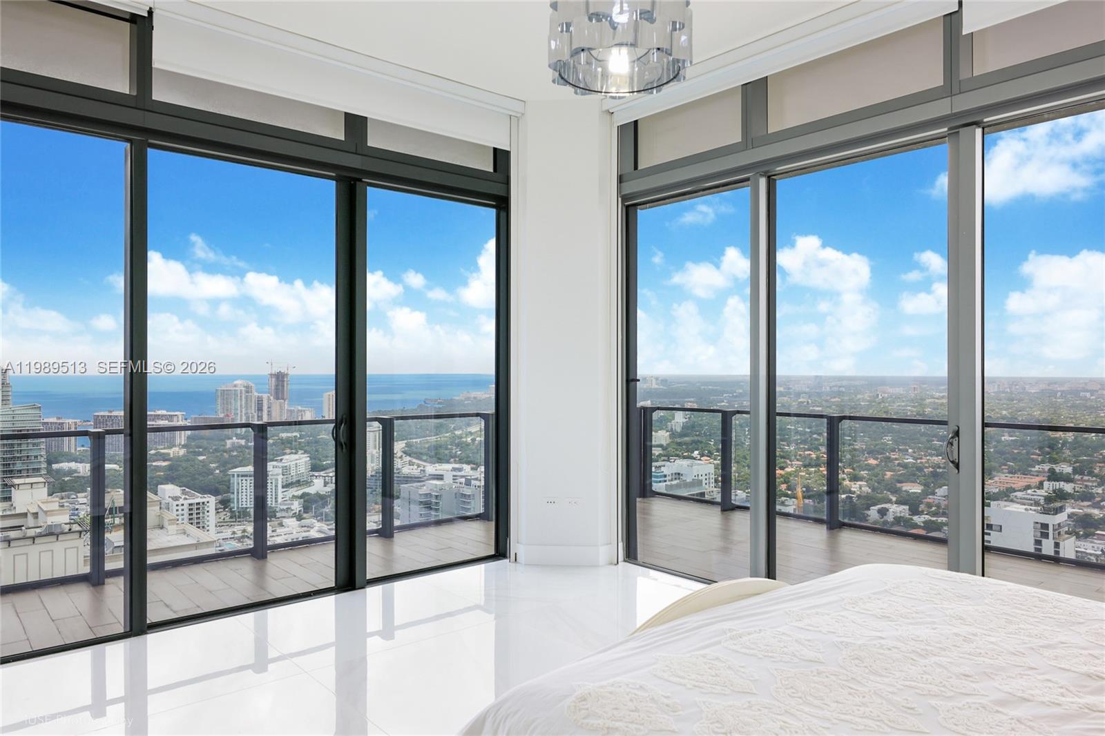 RISE CONDO - Residential