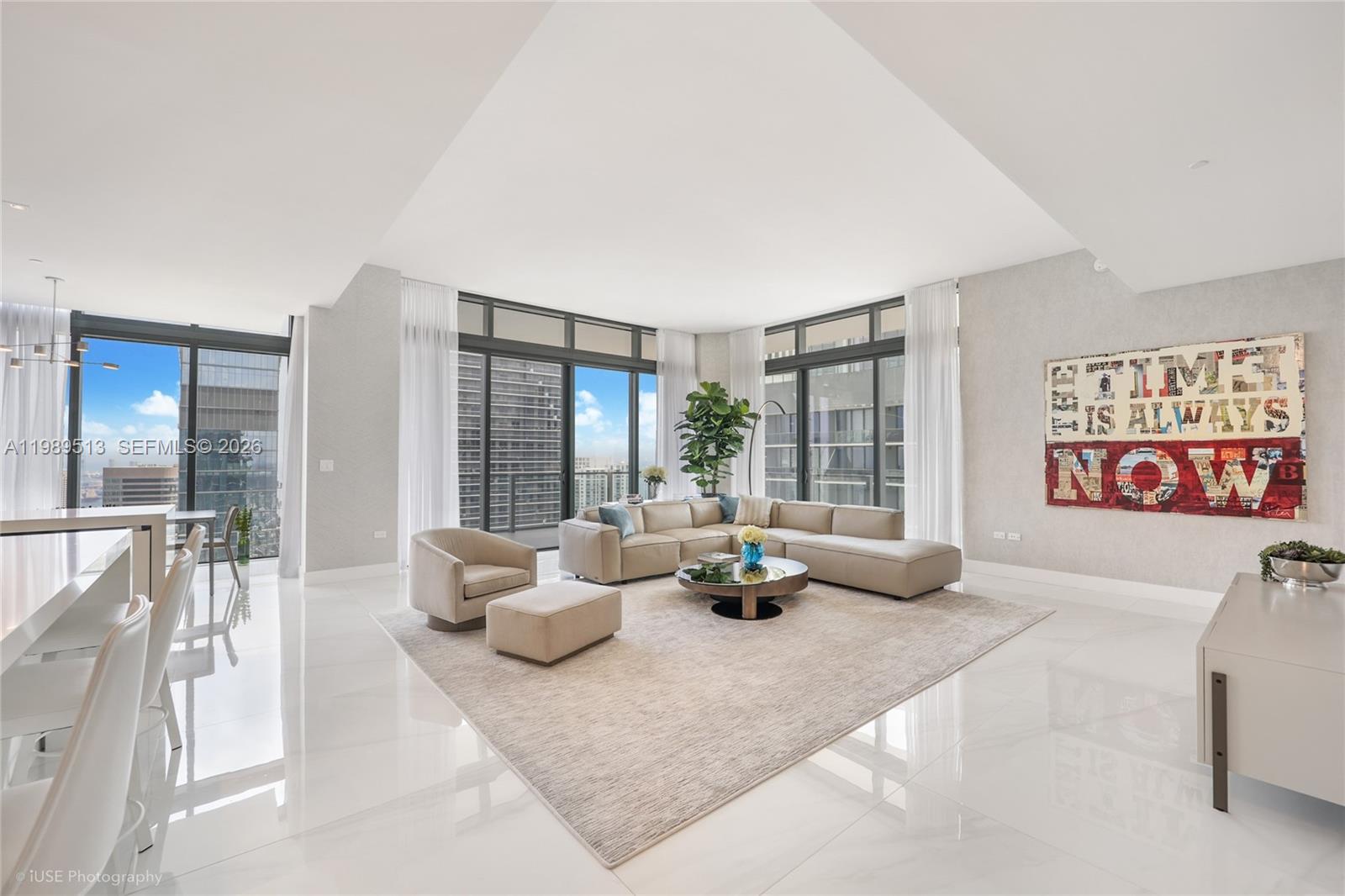 RISE CONDO - Residential