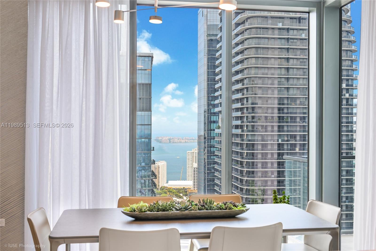 RISE CONDO - Residential