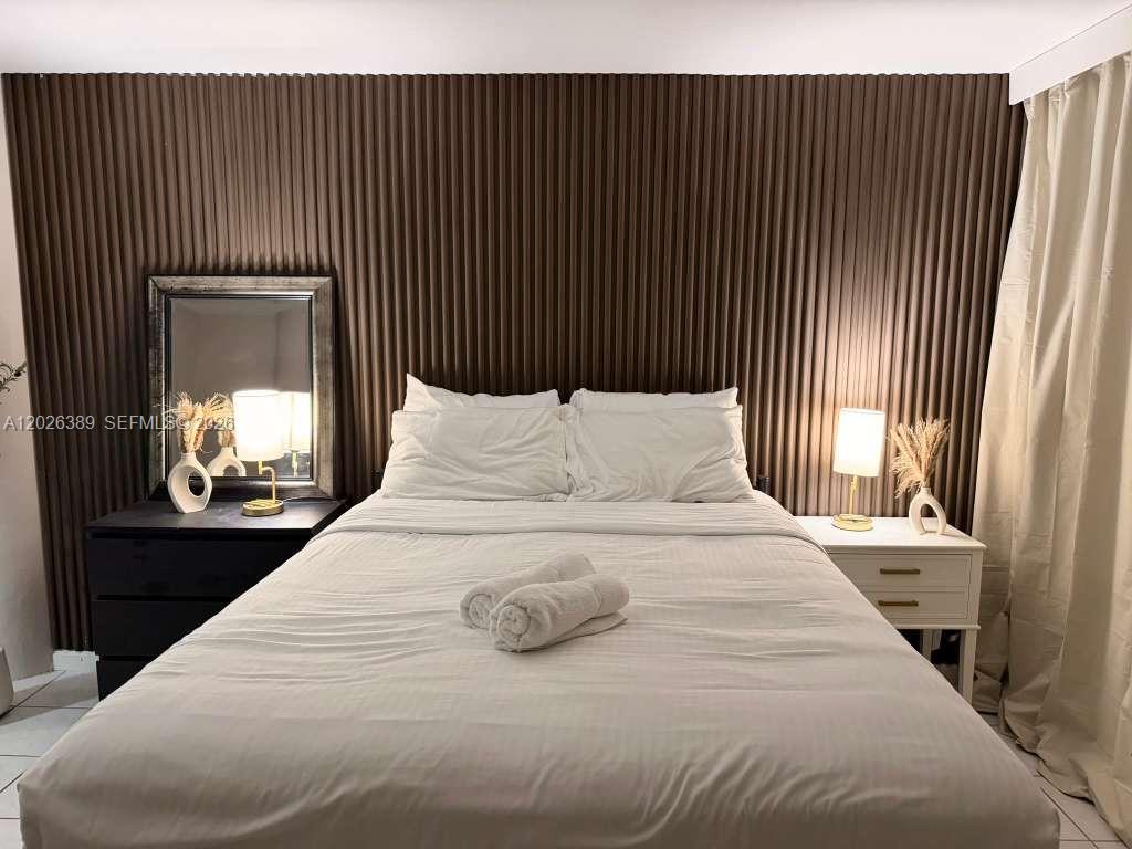 Fully furnished studio with breathtaking bay and Downtown Miami skyline views. Bright and well-maintained unit featuring tile floors, private balcony, and move-in ready condition. Located in the heart of North Bay Village, just minutes from Miami Beach, Brickell, Wynwood, Midtown, and major highways. Secure building with lobby access, pool, and assigned parking. Excellent opportunity for tenants seeking convenience, lifestyle, and stunning waterfront views.