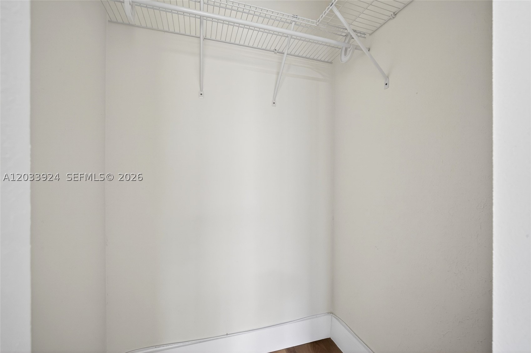 ARCOLA GARDENS - Residential
