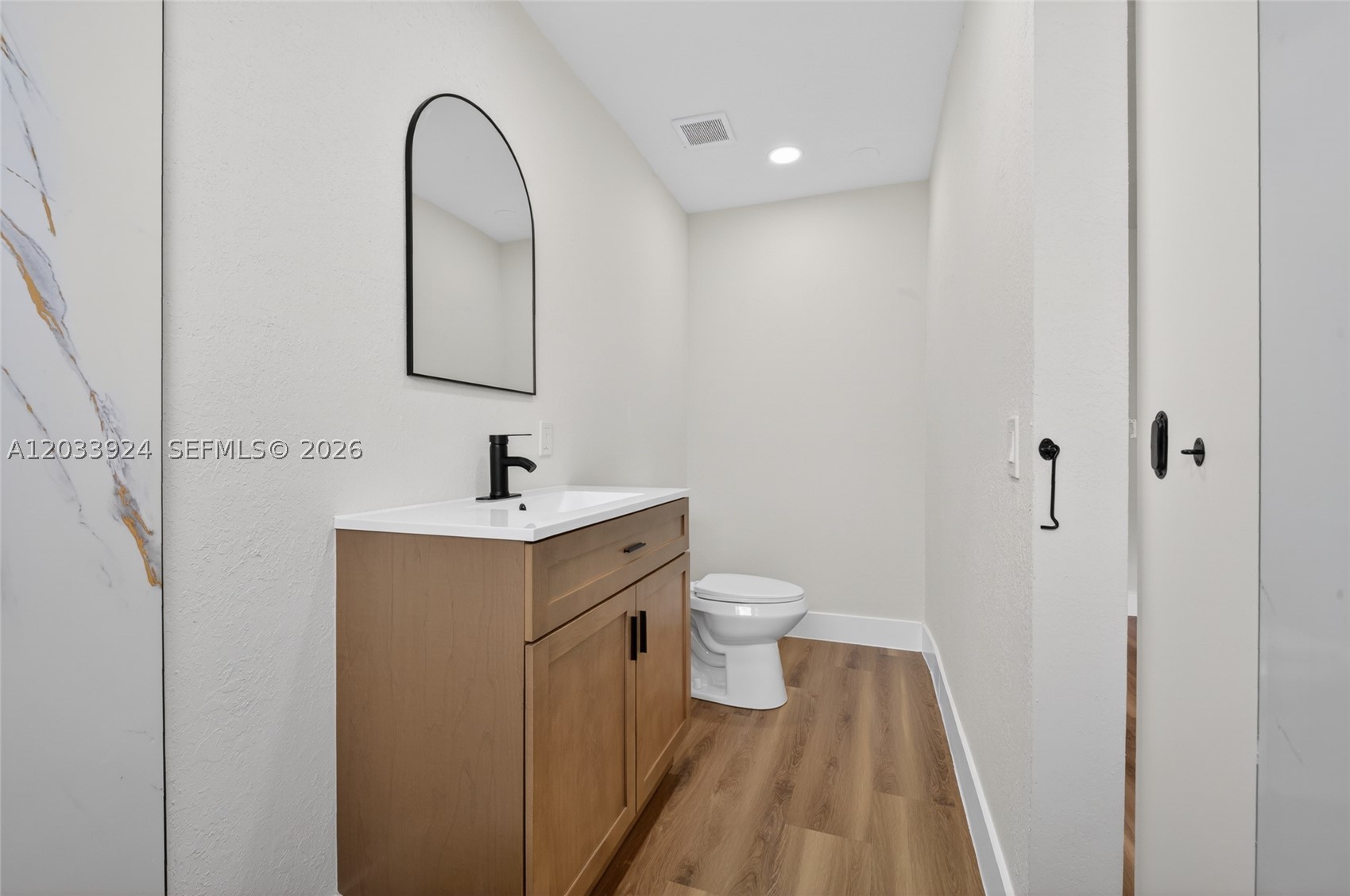 ARCOLA GARDENS - Residential