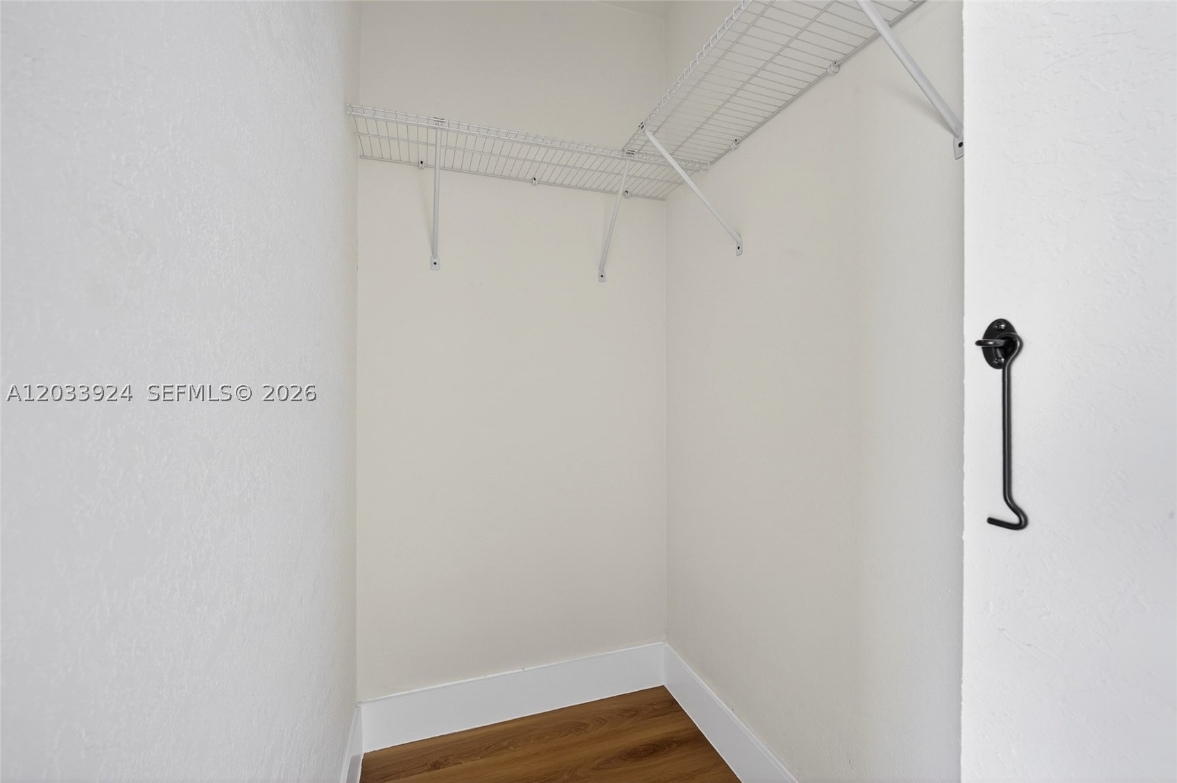 ARCOLA GARDENS - Residential