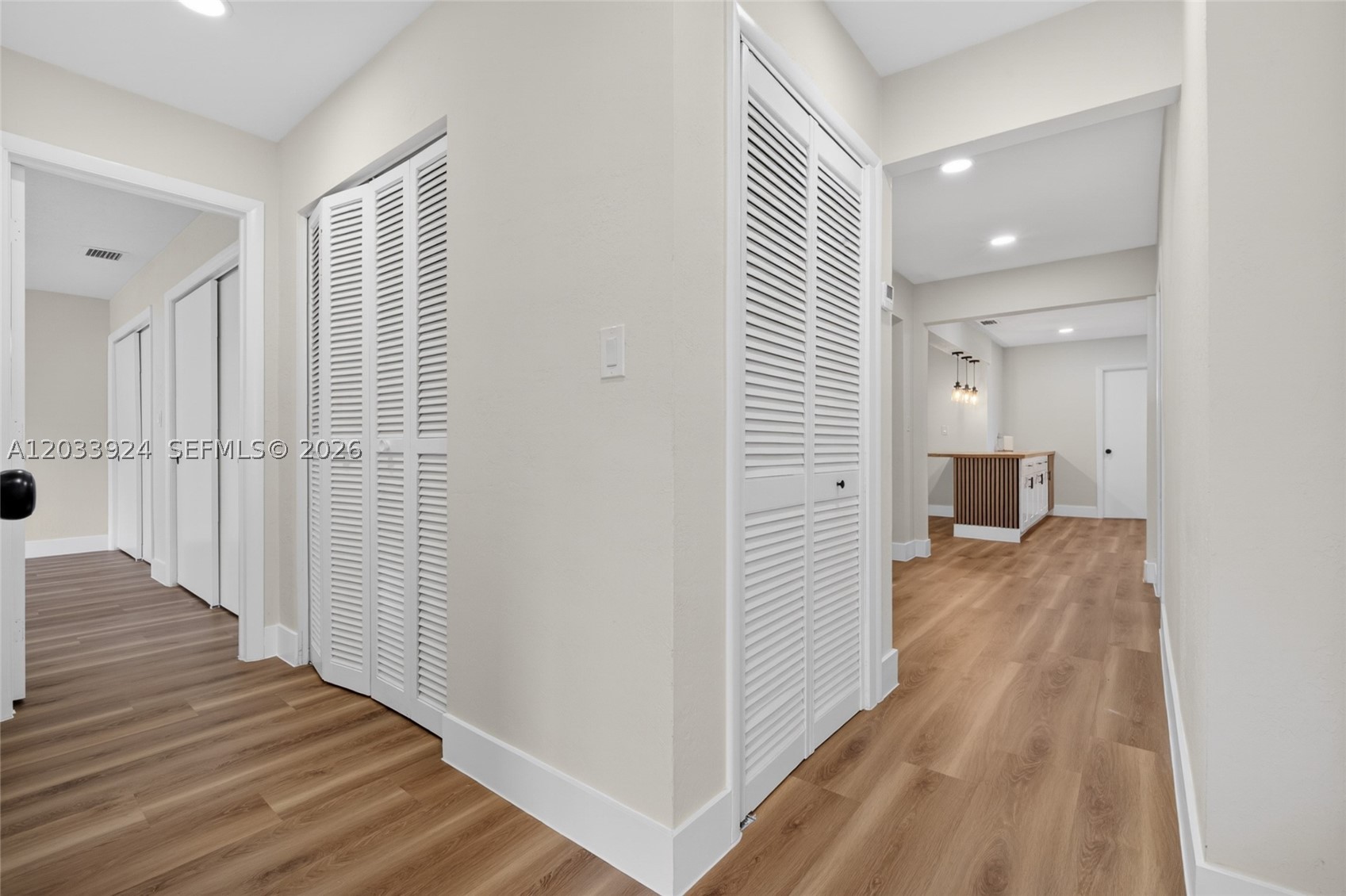 ARCOLA GARDENS - Residential