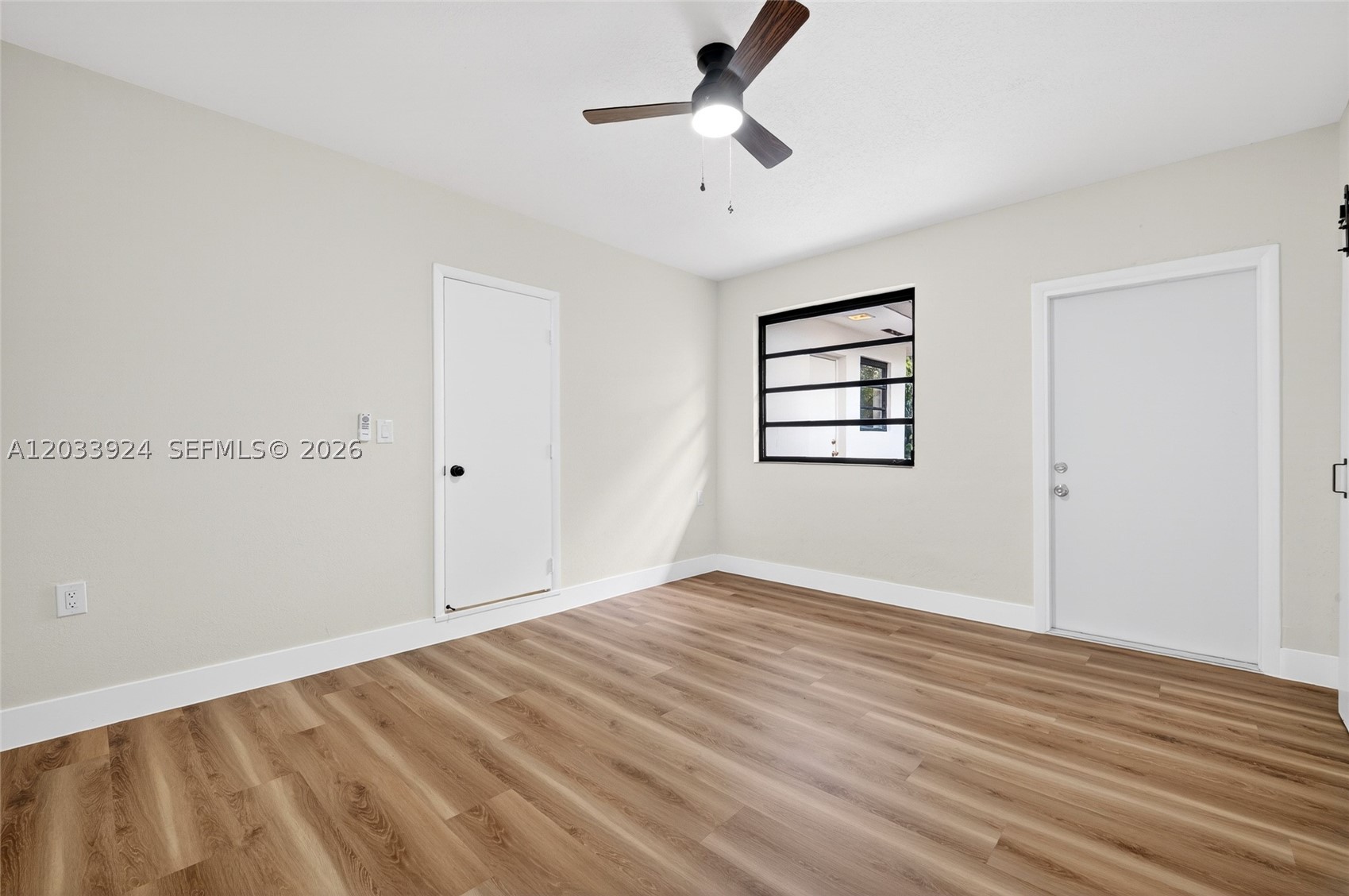 ARCOLA GARDENS - Residential