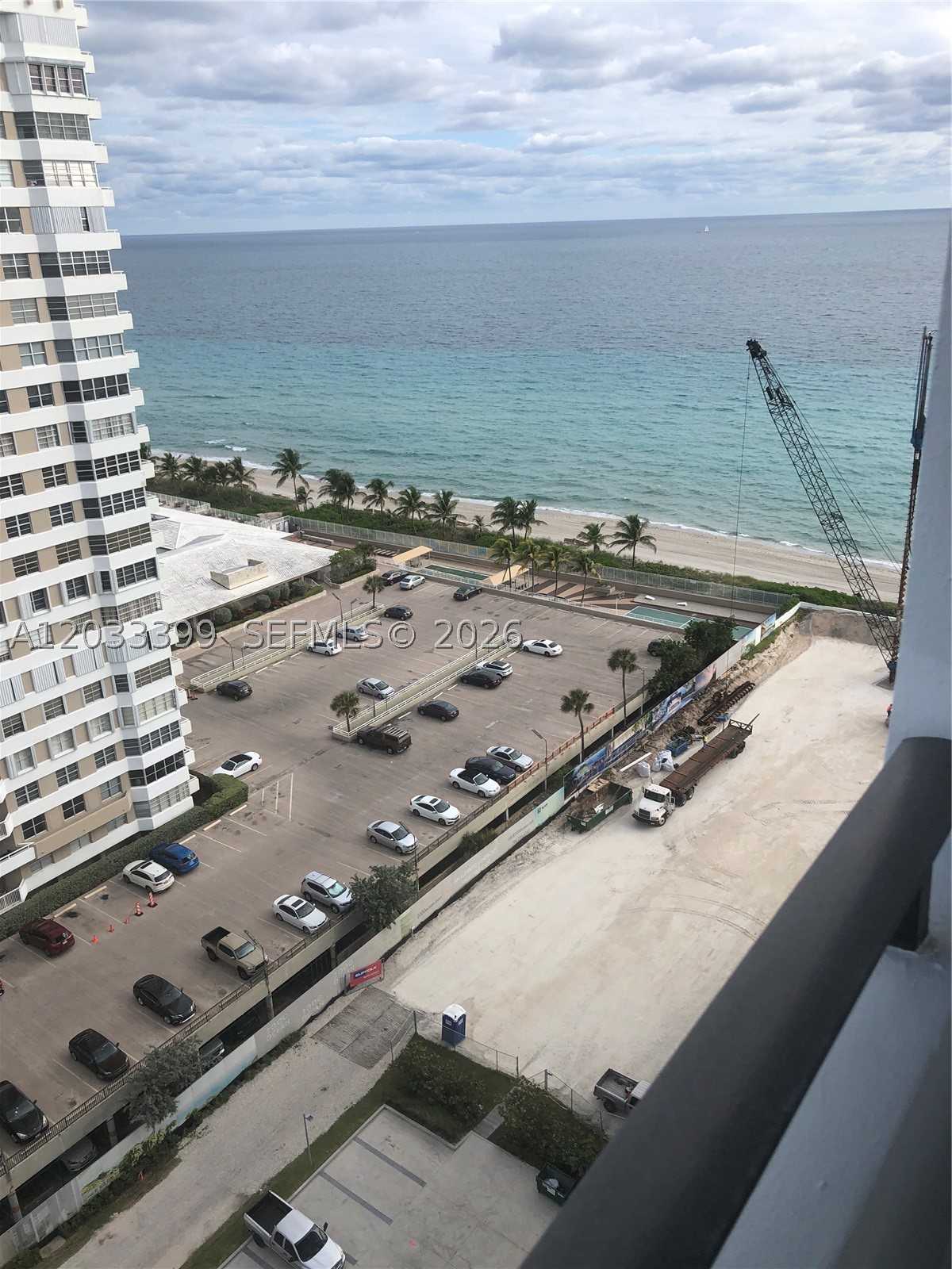 PARKER PLAZA ESTATES COND - Residential