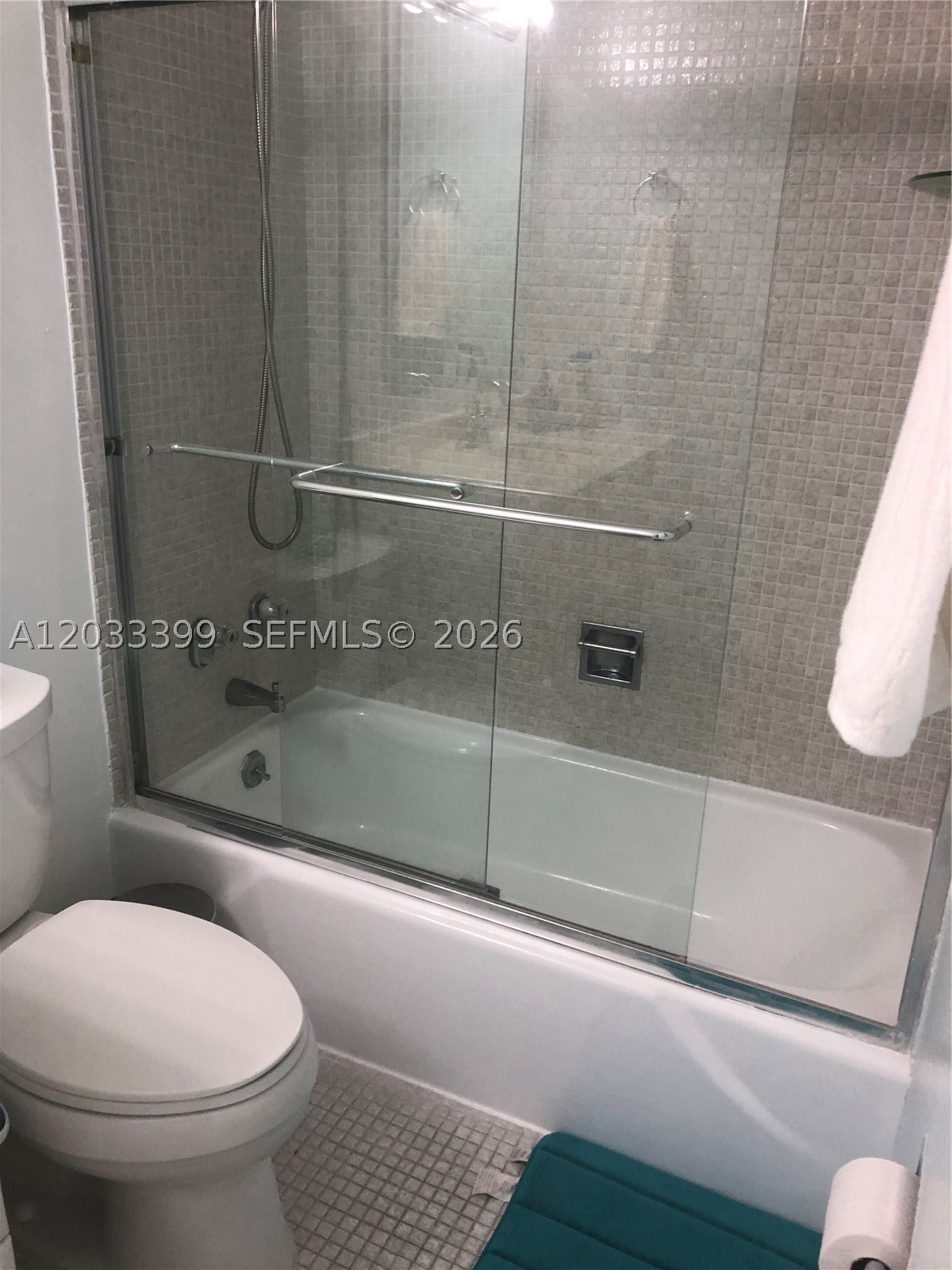 PARKER PLAZA ESTATES COND - Residential