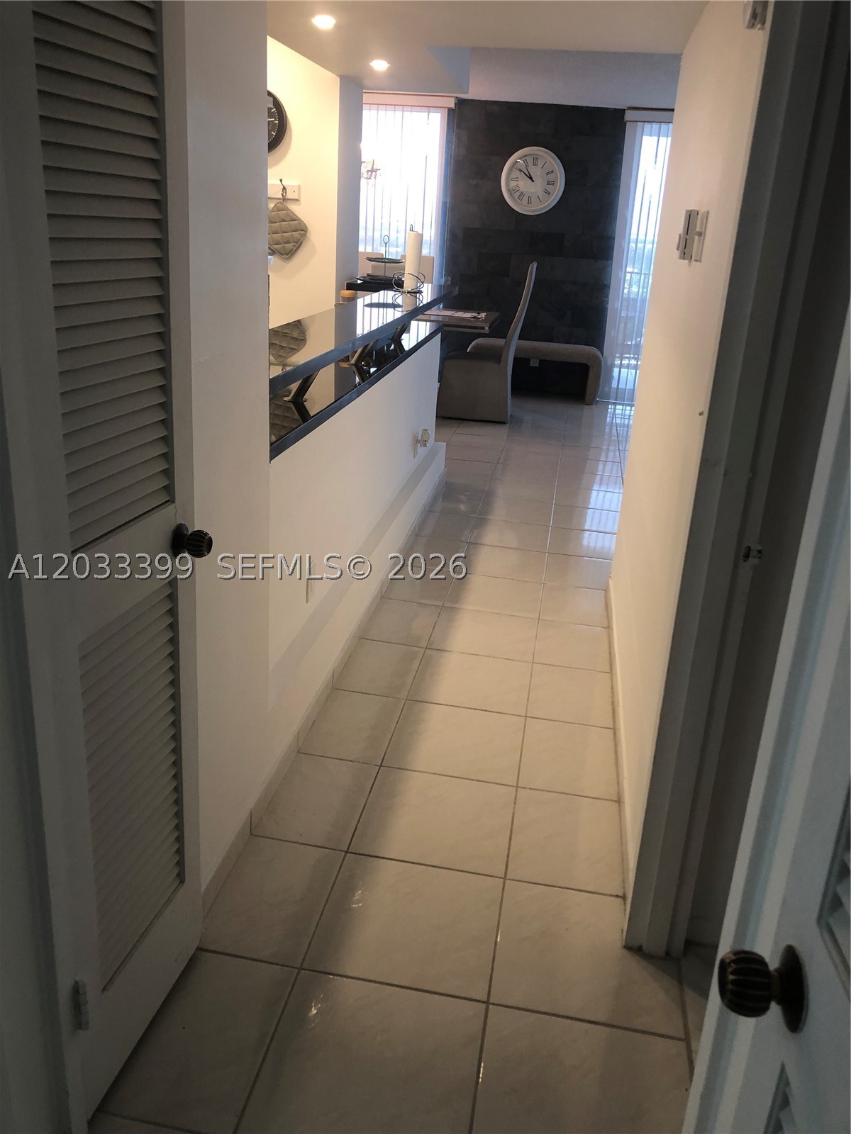 PARKER PLAZA ESTATES COND - Residential