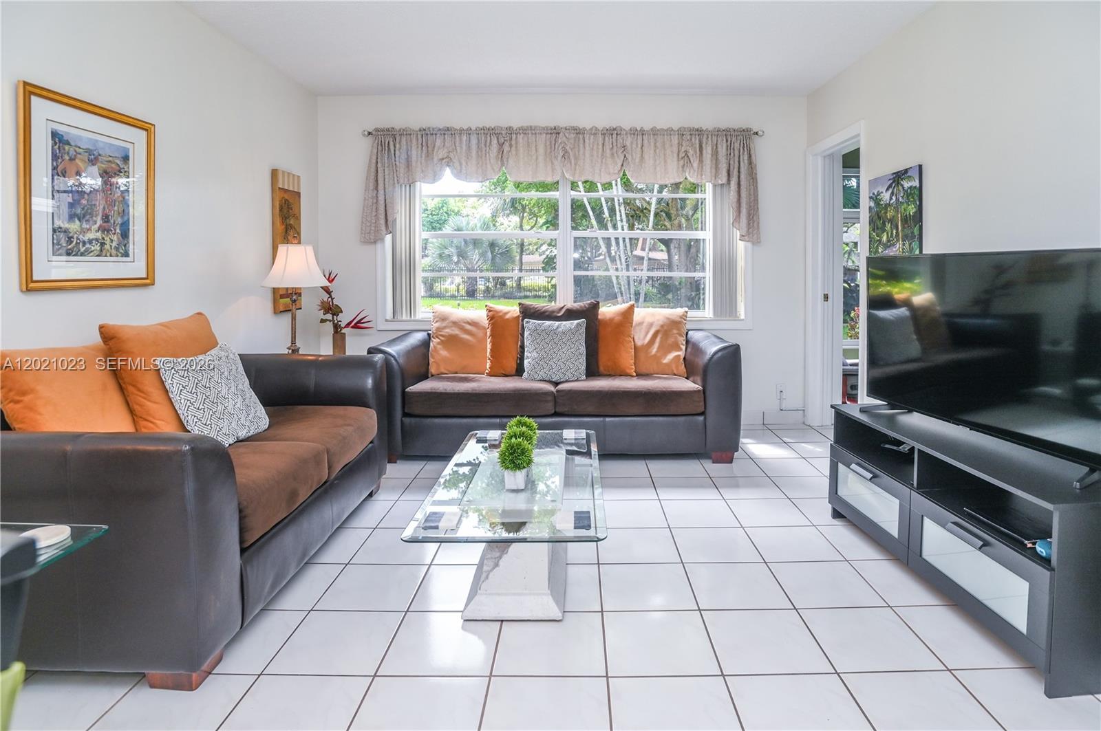 WILLOW GARDENS CONDO - Residential