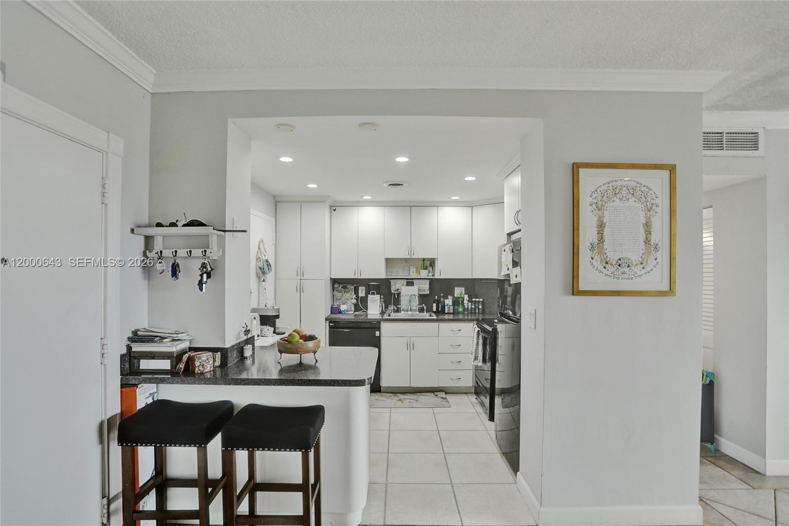 ARLEN HOUSE CONDO - Residential