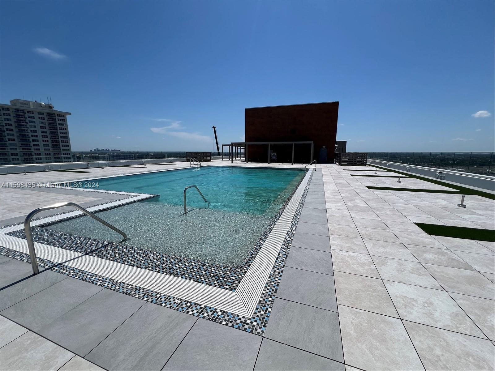 OCEAN CLUB CONDO - Residential