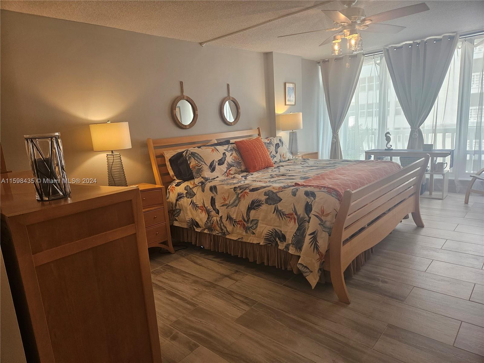 OCEAN CLUB CONDO - Residential