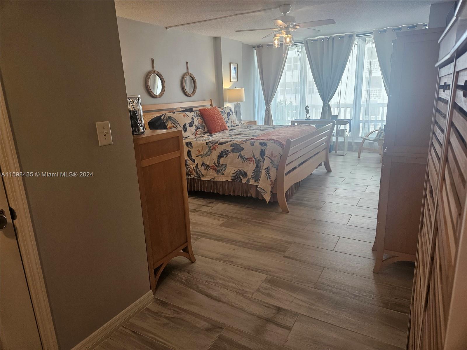 OCEAN CLUB CONDO - Residential