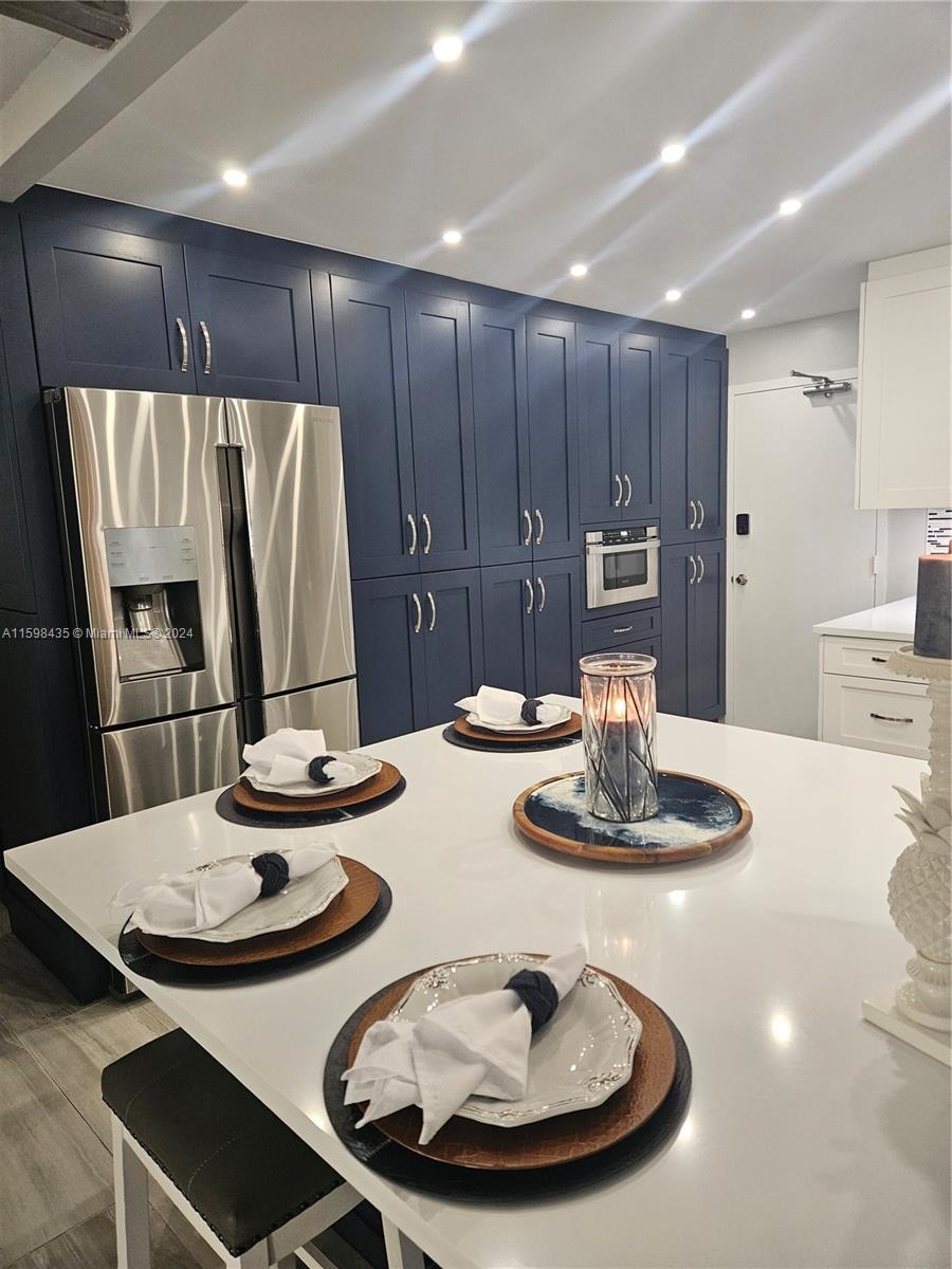 OCEAN CLUB CONDO - Residential