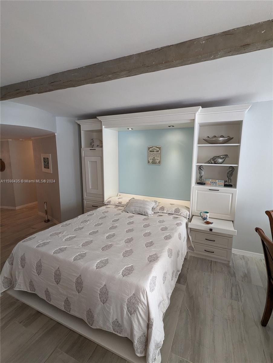 OCEAN CLUB CONDO - Residential