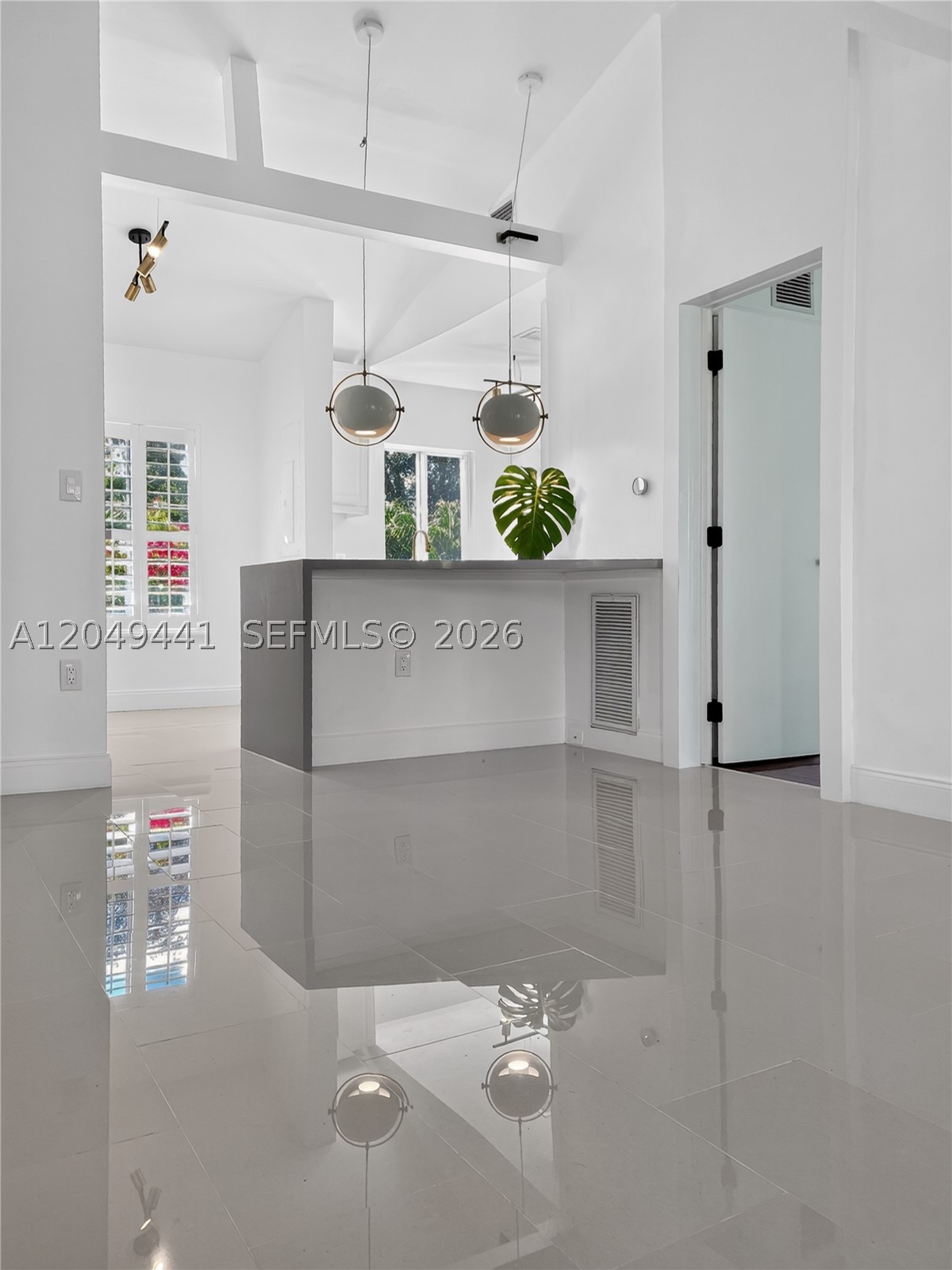 525 NE 63 STREET CONDO - Residential Lease
