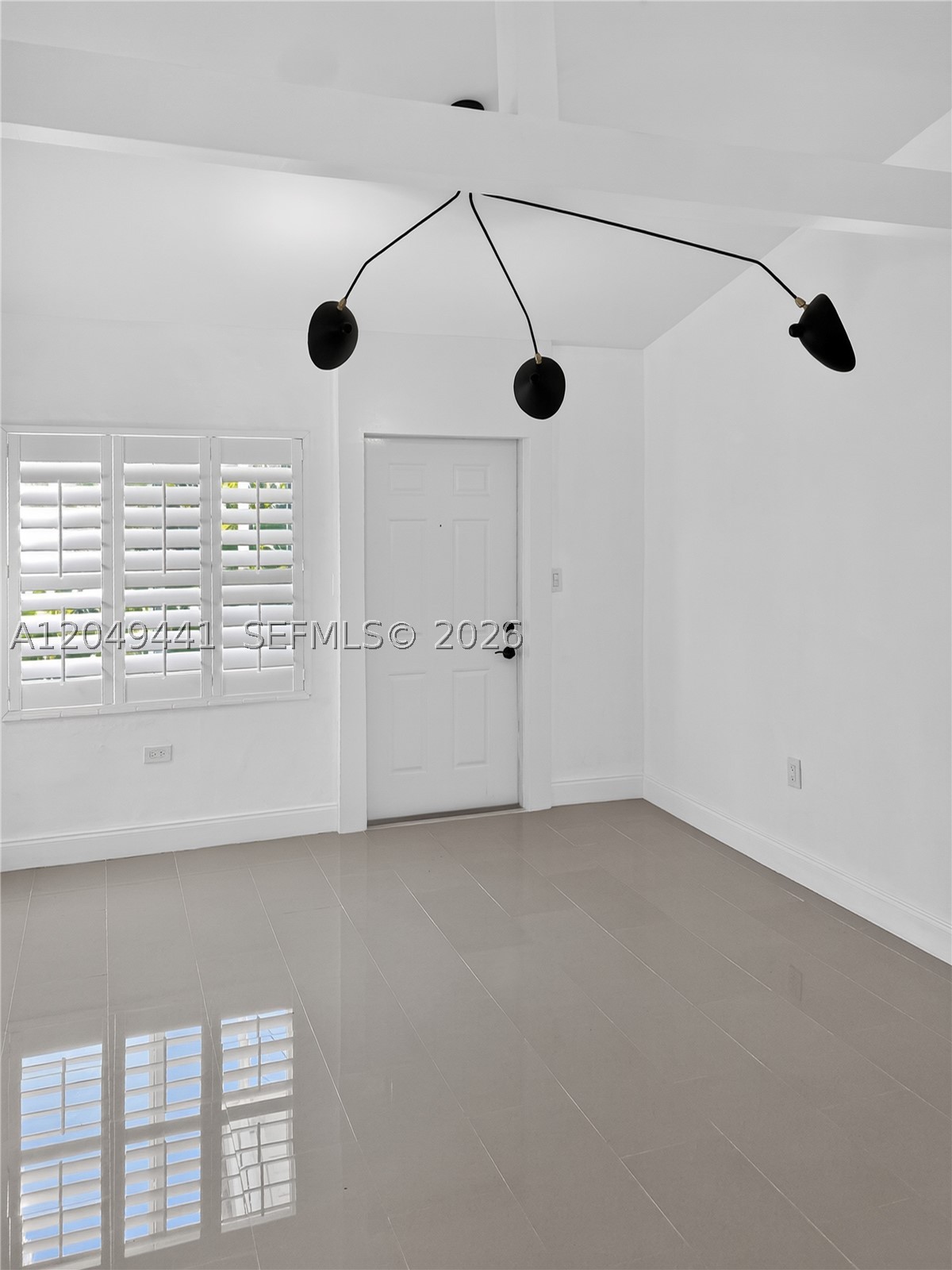 525 NE 63 STREET CONDO - Residential Lease
