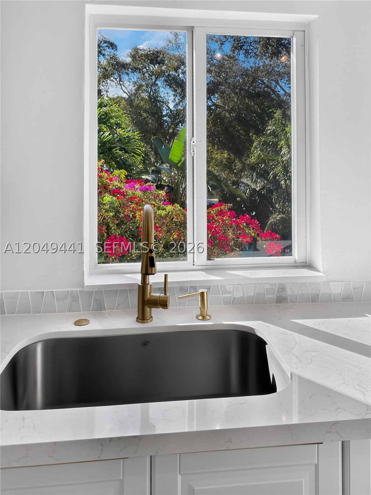 525 NE 63 STREET CONDO - Residential Lease
