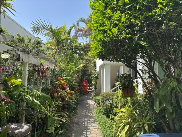 525 NE 63 STREET CONDO - Residential Lease