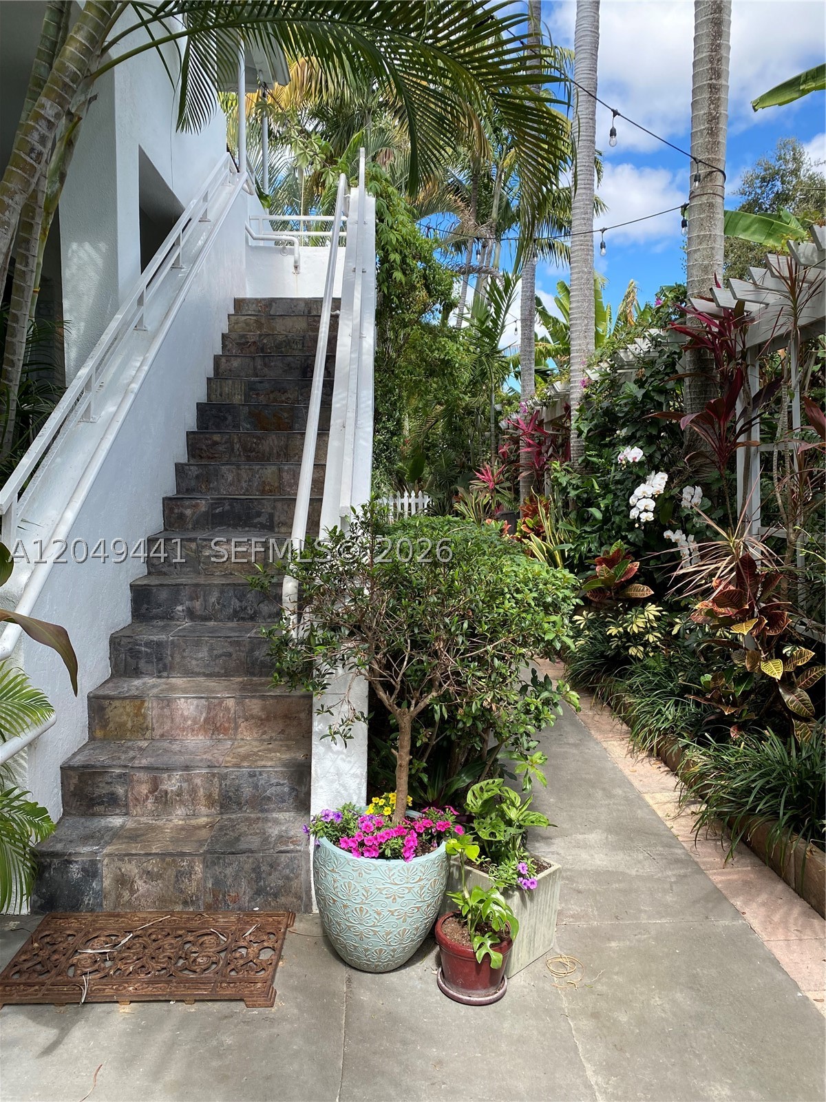 525 NE 63 STREET CONDO - Residential Lease