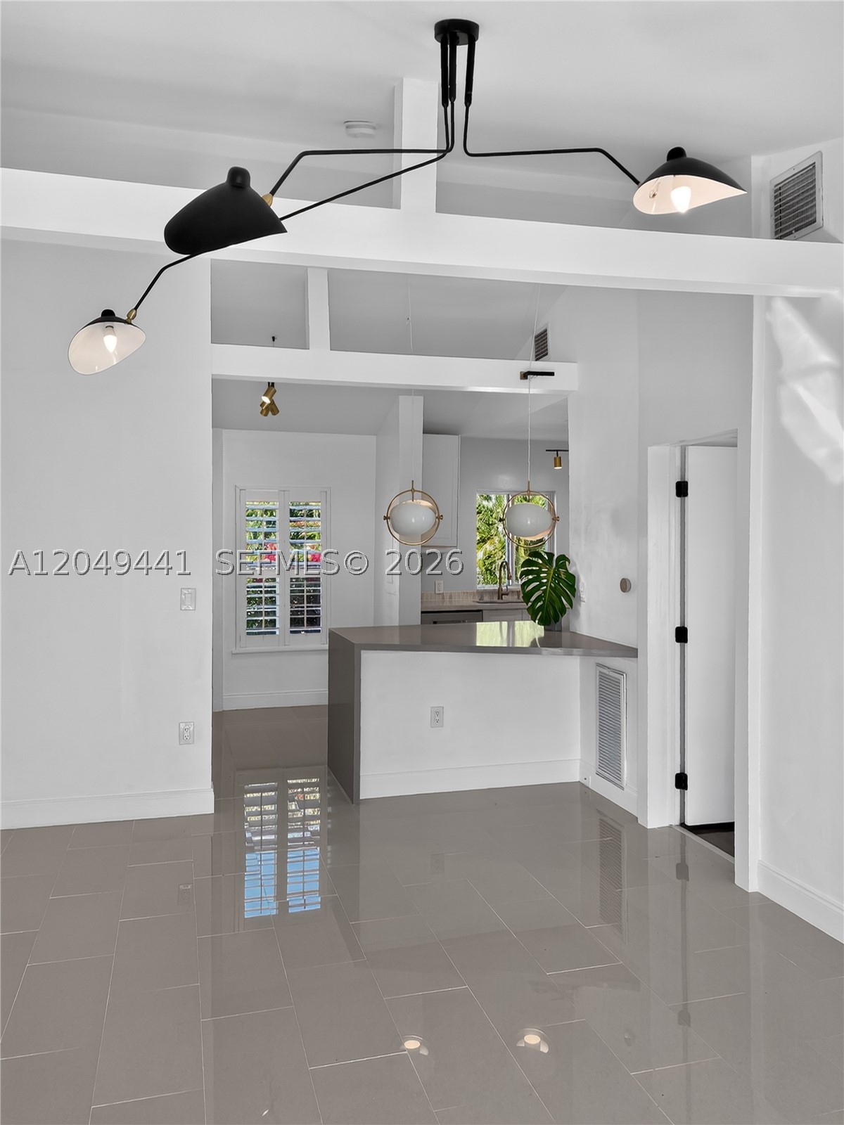 525 NE 63 STREET CONDO - Residential Lease