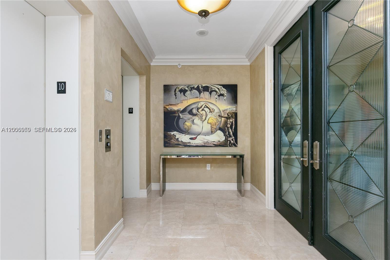 HAMPTONS SOUTH CONDO - Residential
