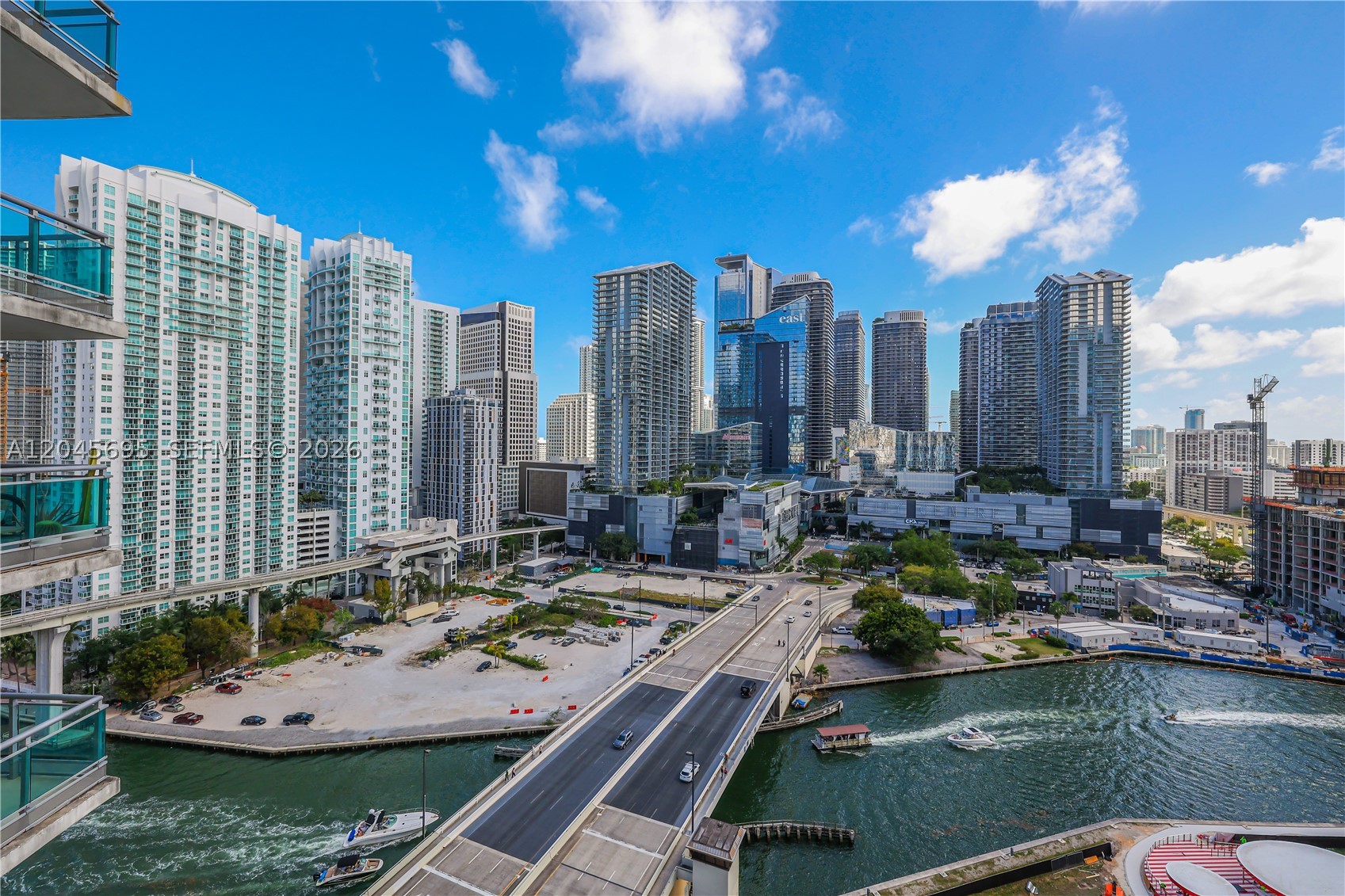 WIND CONDO - Residential