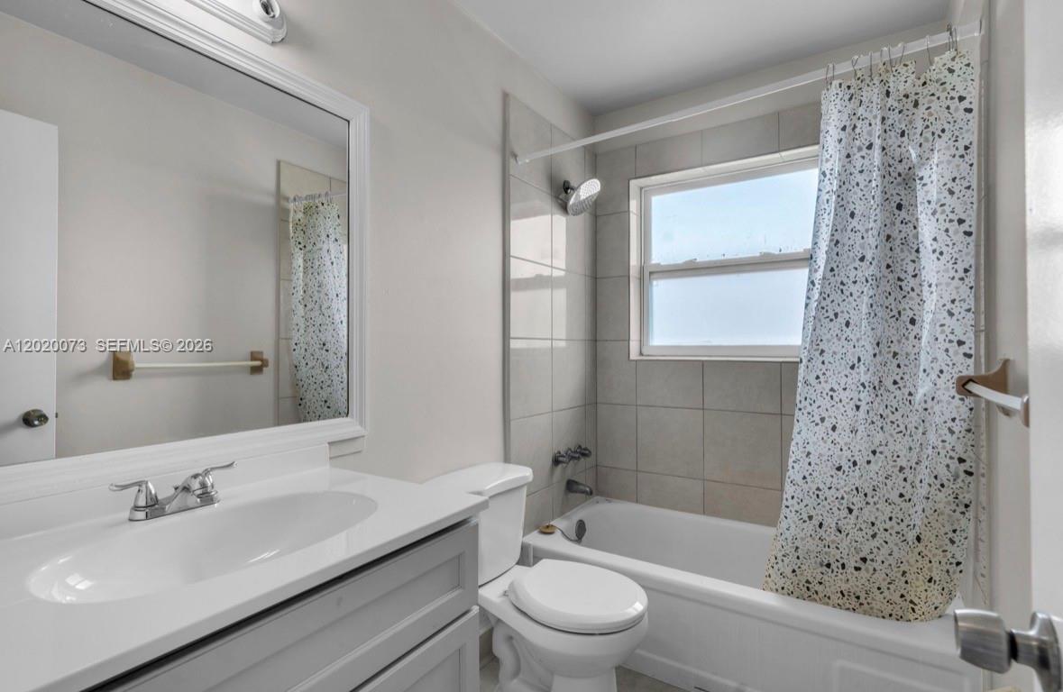 ELMVALE CONDO - Residential