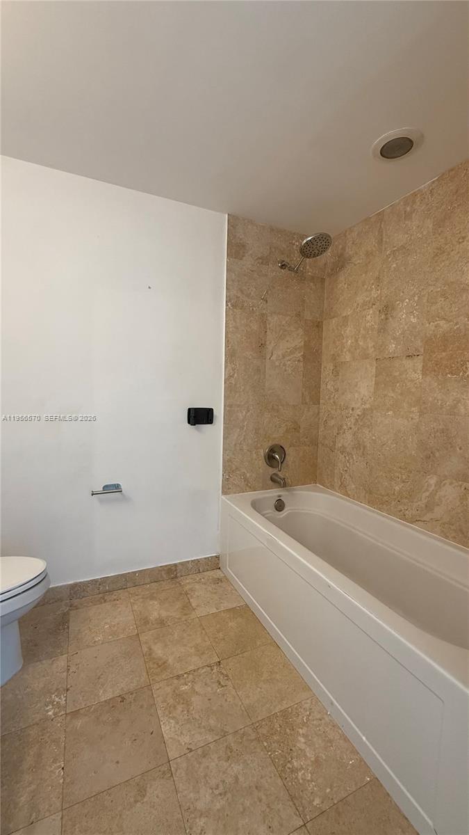 WIND CONDO - Residential