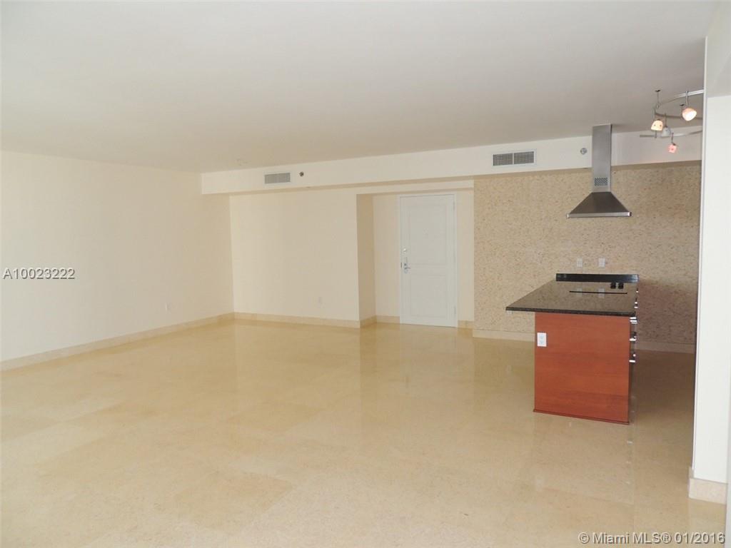 Beach Club Condo - Residential Lease