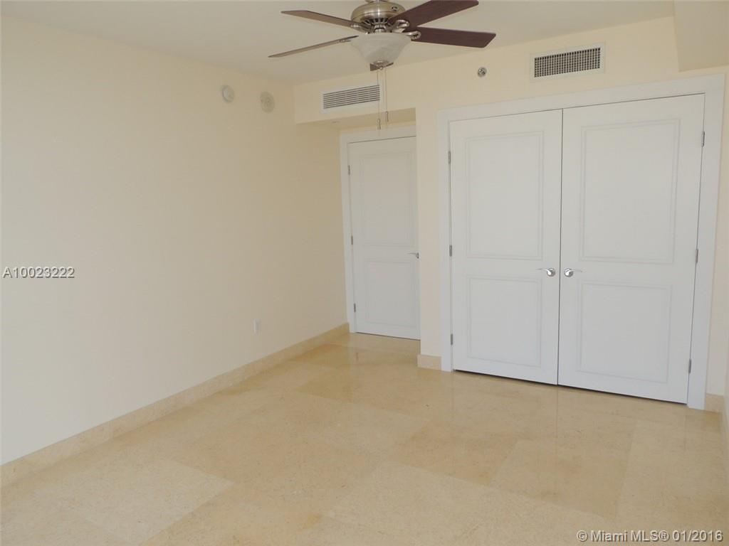 Beach Club Condo - Residential Lease