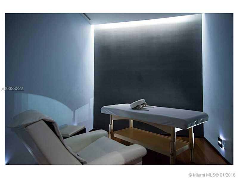 Beach Club Condo - Residential Lease