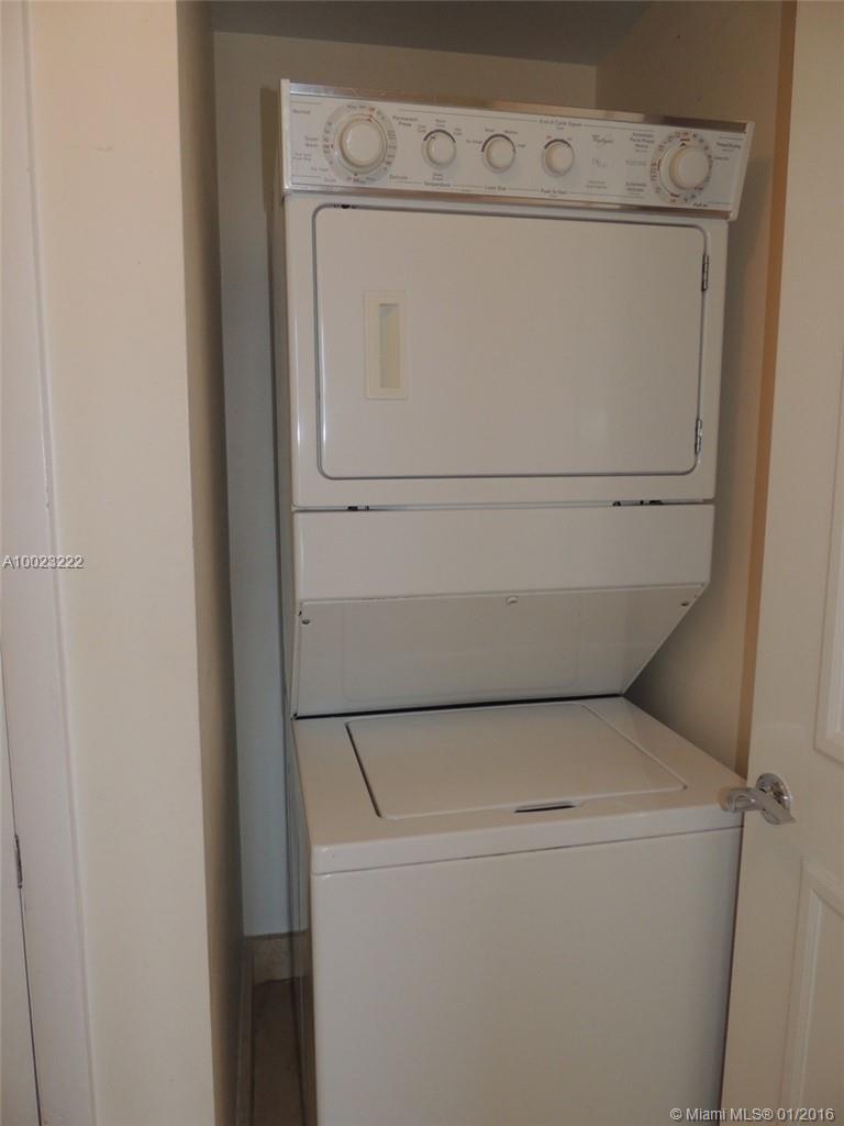 Beach Club Condo - Residential Lease