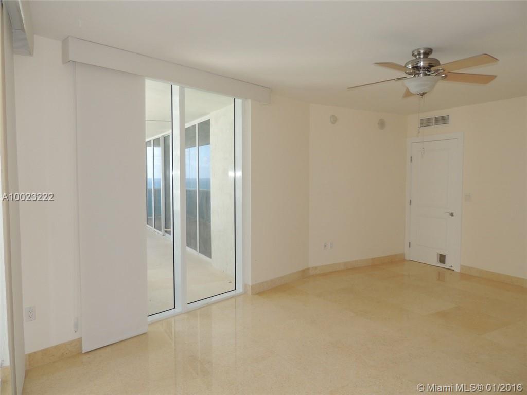Beach Club Condo - Residential Lease