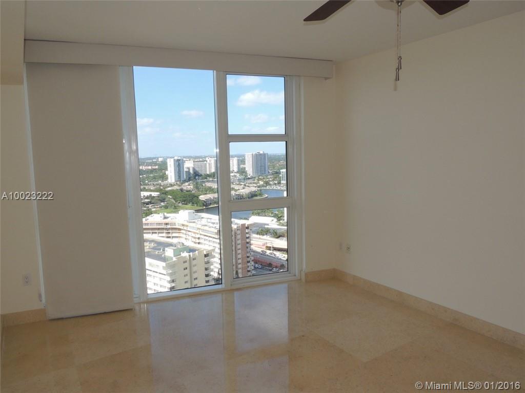 Beach Club Condo - Residential Lease