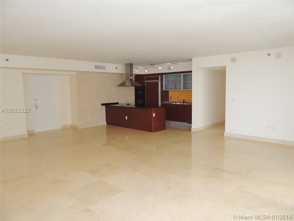 Beach Club Condo - Residential Lease