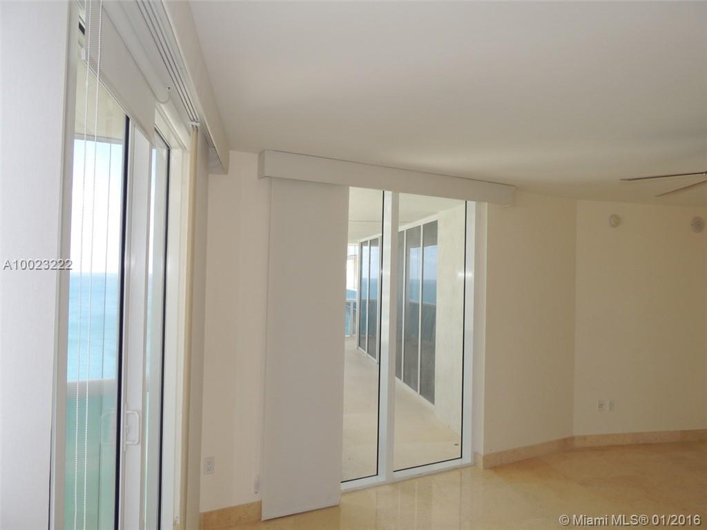 Beach Club Condo - Residential Lease