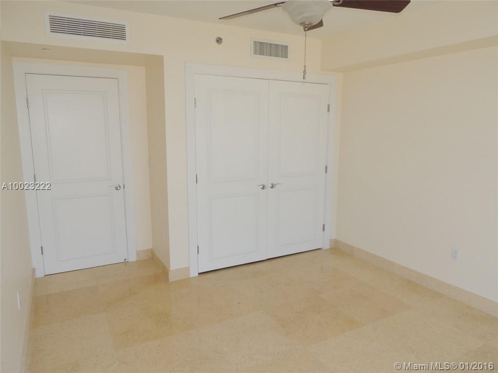 Beach Club Condo - Residential Lease