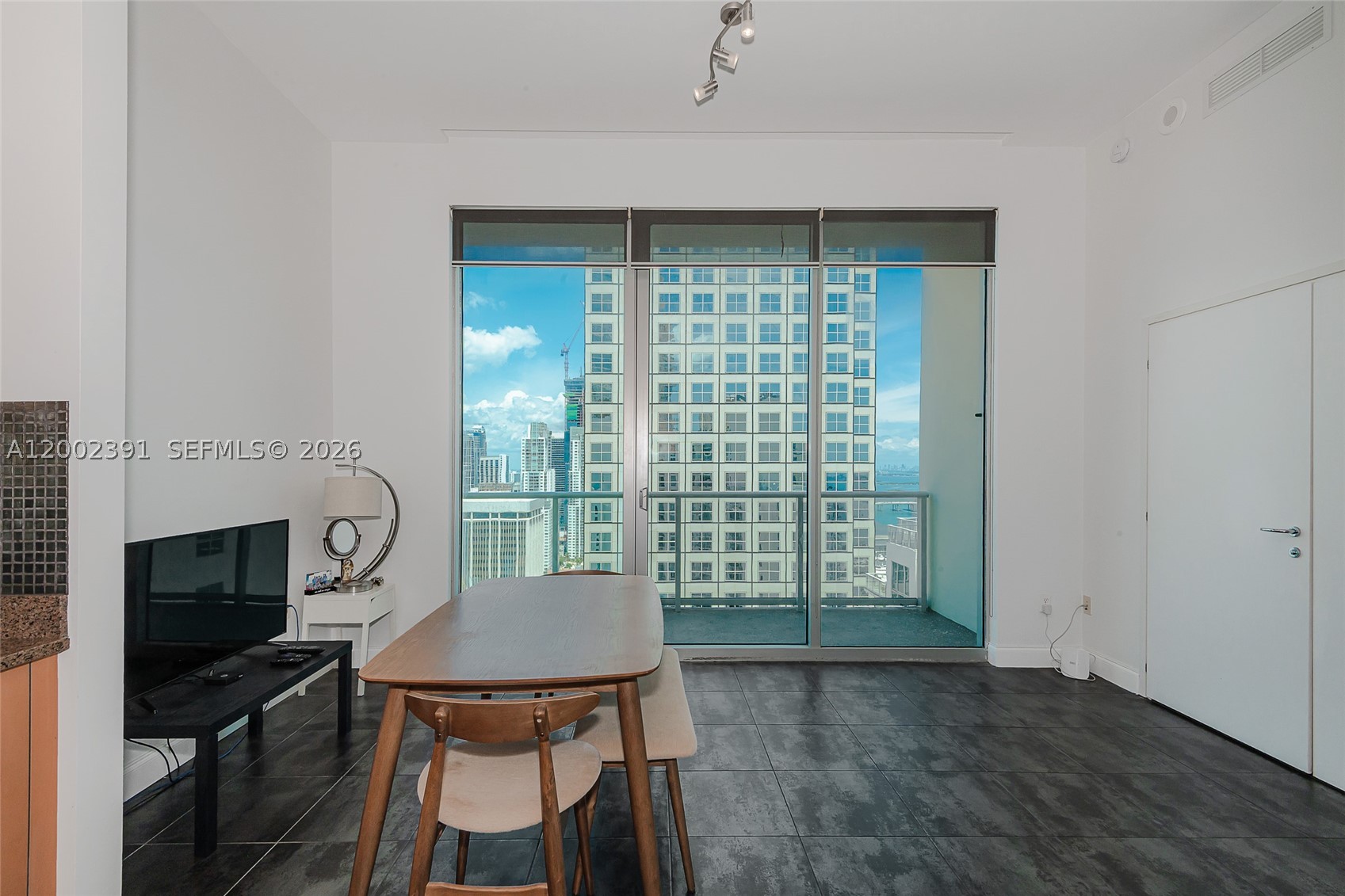 Met 1 - Residential