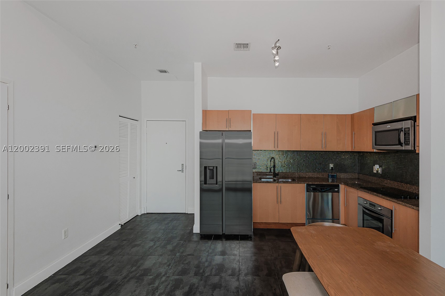 Met 1 - Residential