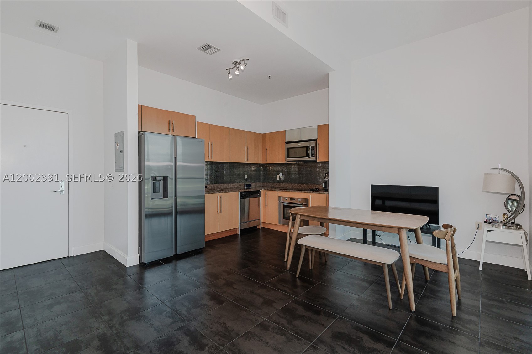 Met 1 - Residential