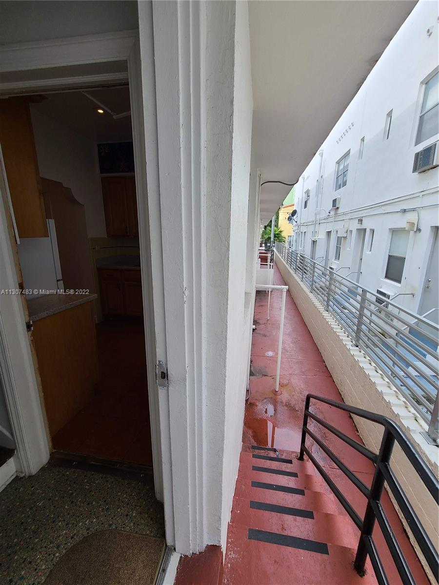 DECOLUX CONDO - Residential