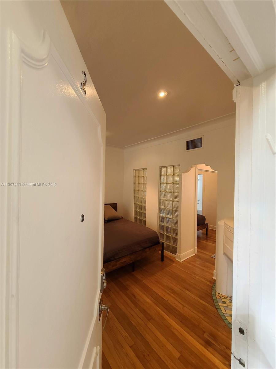 DECOLUX CONDO - Residential