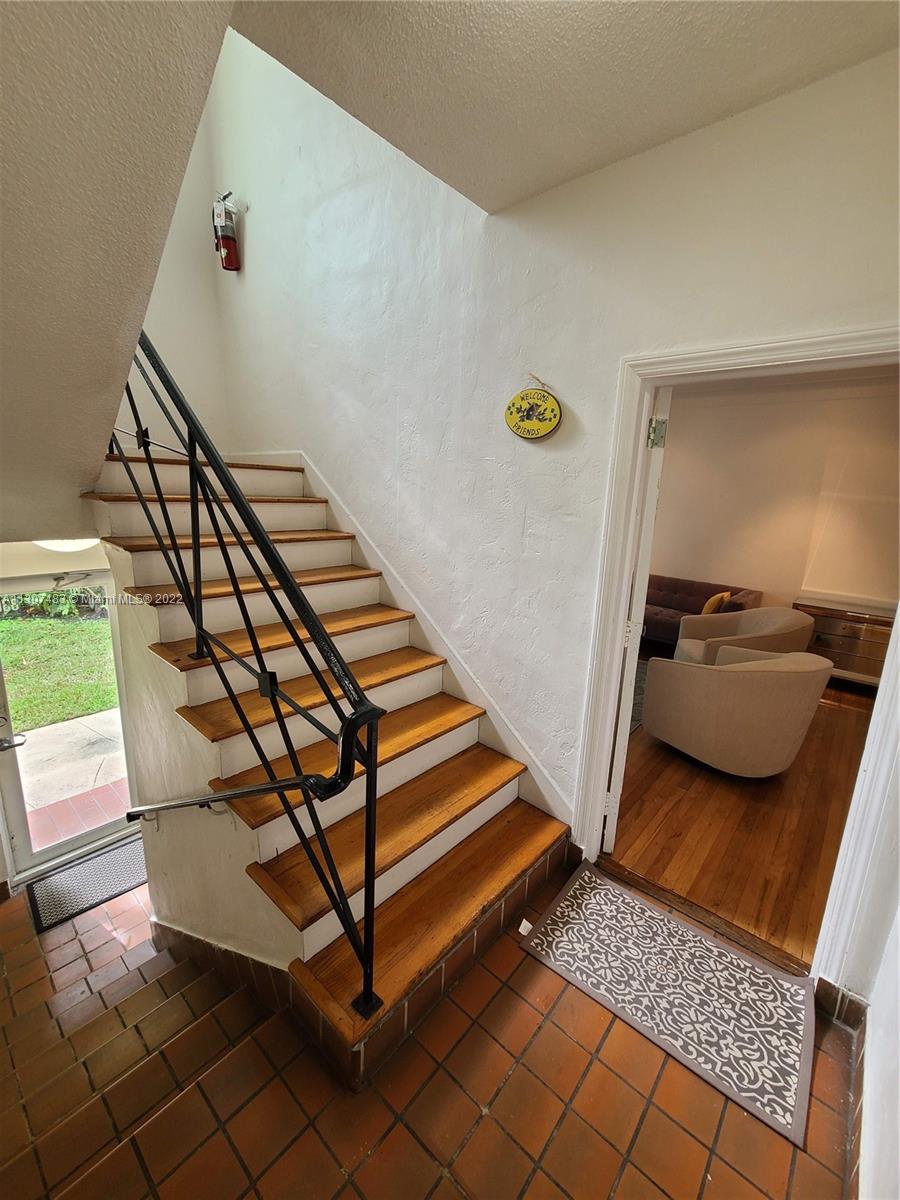DECOLUX CONDO - Residential