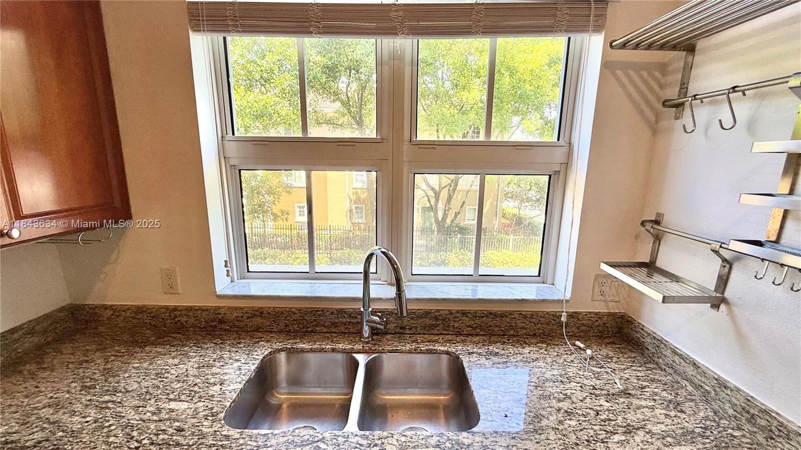 ALAQUA CONDO - Residential Lease